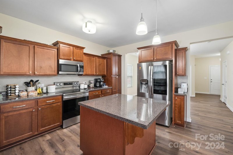 Property image 5 at 1104 Black Diamond Drive, Dallas, NC 28034