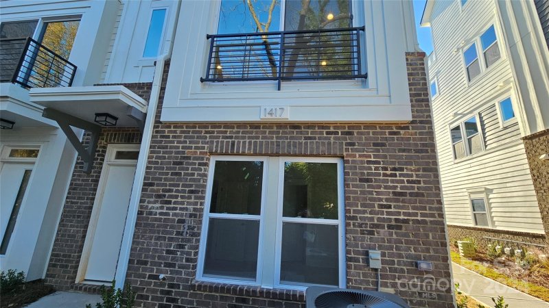 Property image 2 at 1417 Collier Walk Alley, Charlotte, NC 28205