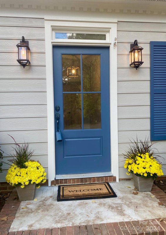 Property image 3 at 8444 Knollbrook Drive, Charlotte, NC 28270