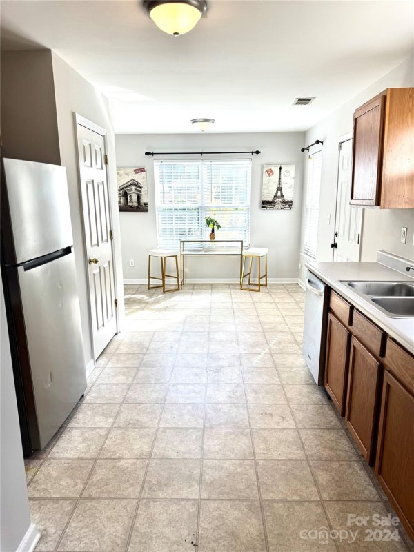 Property image 4 at 1318 Mcallister Drive, Charlotte, NC 28216
