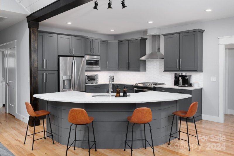 Property image 4 at 832 New Haw Creek Road, Asheville, NC 28805