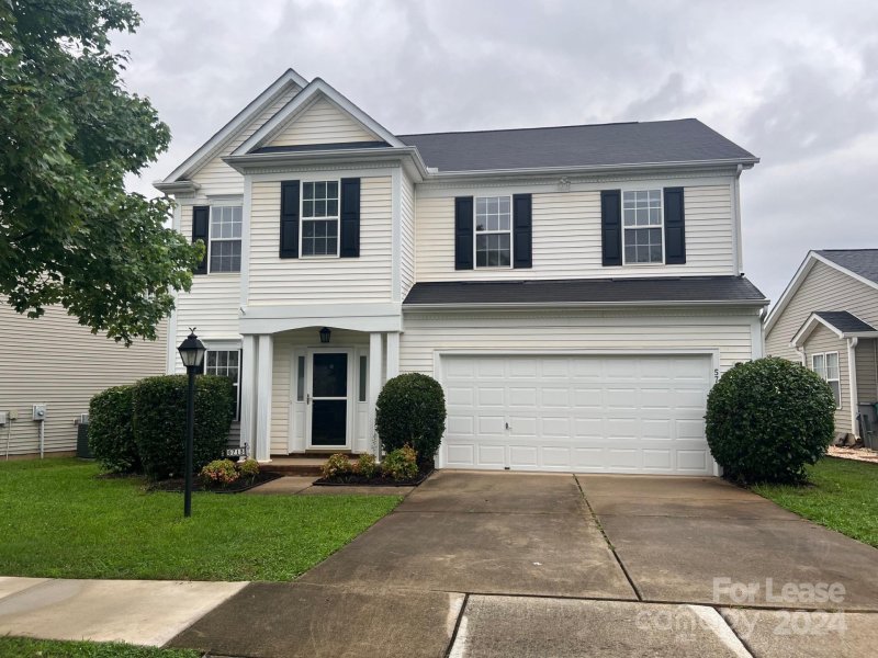 5713 Waverly Lynn Lane