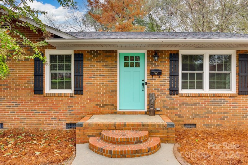 Property image 3 at 108 W Elliott Street, Fort Mill, SC 29715