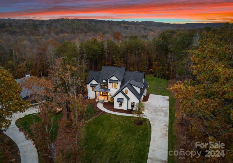 Property image 3 at 146 Broad Birch Drive, Davidson, NC 28036