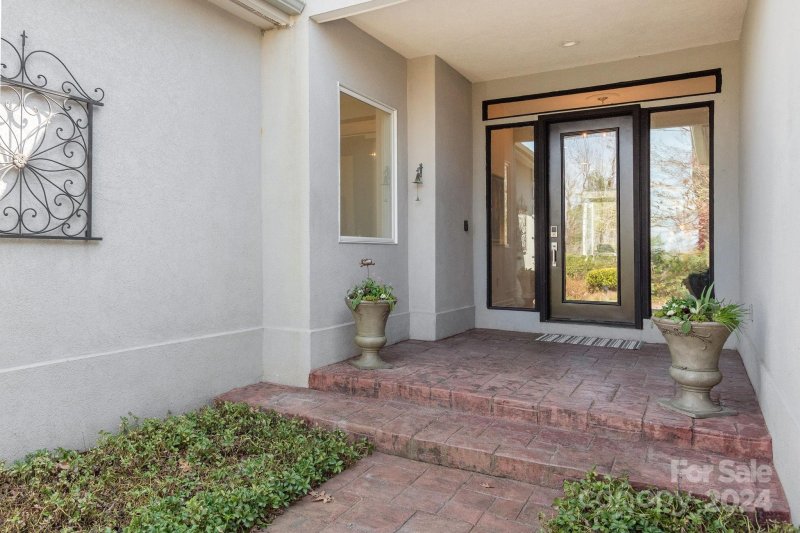 Property image 2 at 150 Poplar Loop Drive, Flat Rock, NC 28731