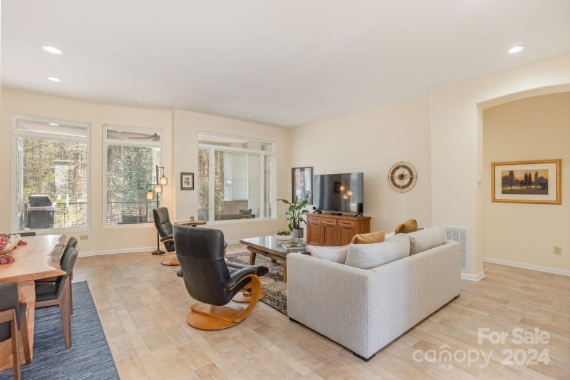 Property image 4 at 150 Poplar Loop Drive, Flat Rock, NC 28731