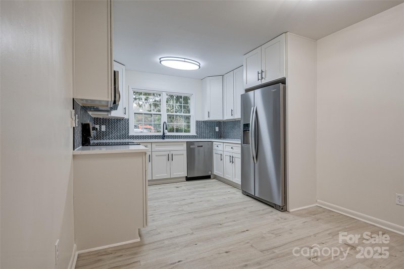 Property image 4 at 4601 Coronado Drive, Charlotte, NC 28212