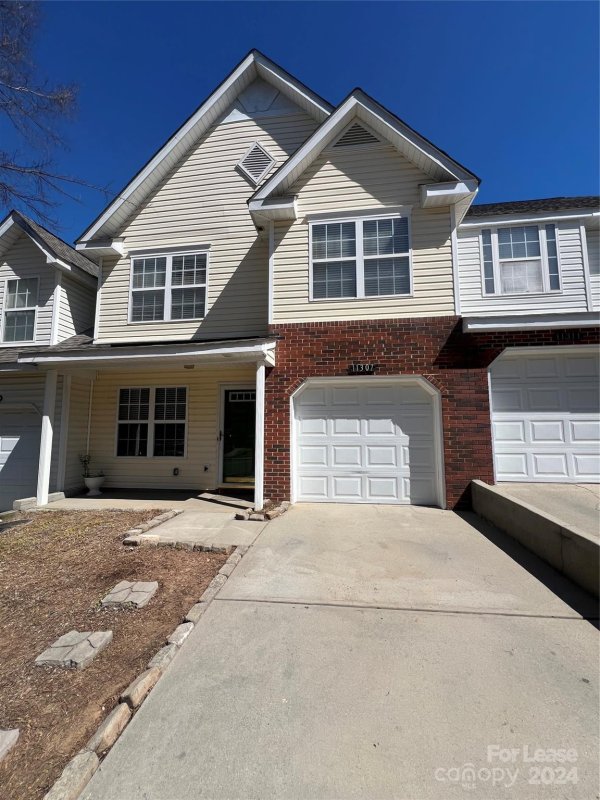 Property image 2 at 11307 Stone Trail Road, Charlotte, NC 28213