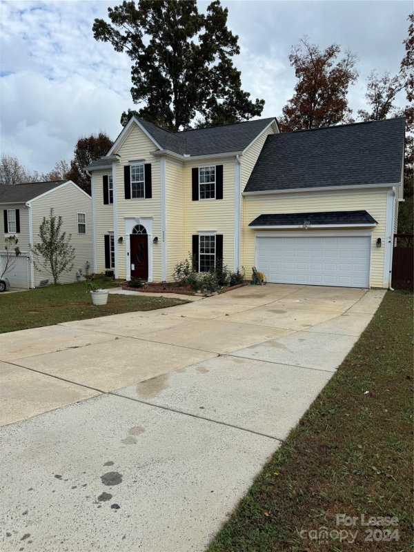 Property image 2 at 5304 Starflower Drive, Charlotte, NC 28215