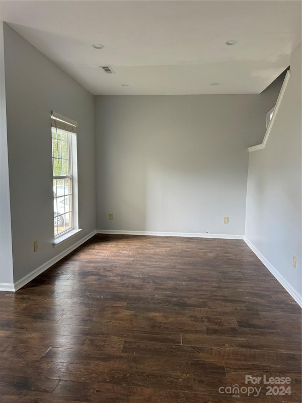 Property image 3 at 5304 Starflower Drive, Charlotte, NC 28215