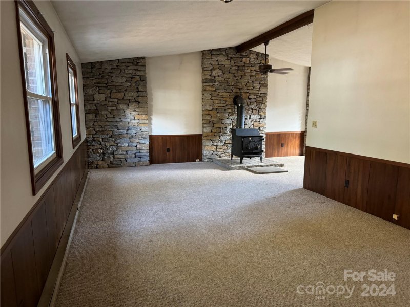 Property image 4 at 609 Pineland Road, Hendersonville, NC 28792