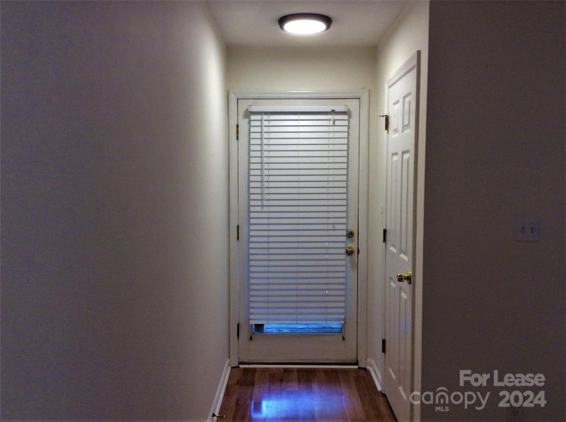 Property image 5 at 1011 Churchill Downs Court, Charlotte, NC 28211