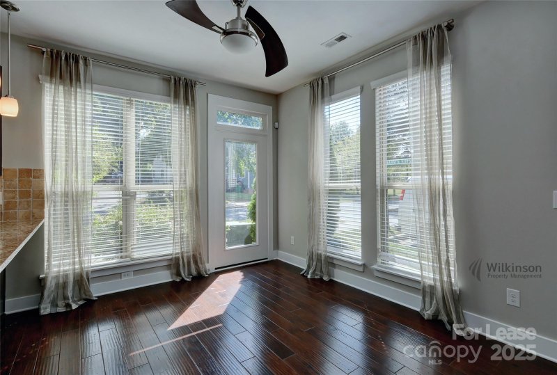 Property image 5 at 963 Warren Burgess Lane, Charlotte, NC 28205