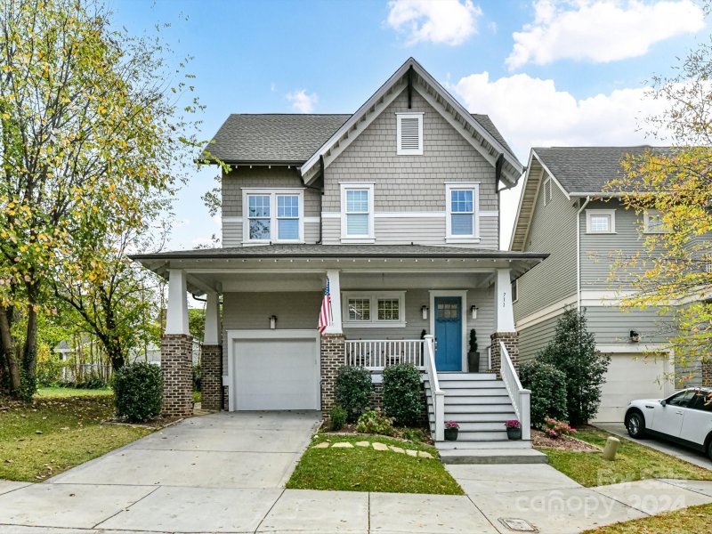Property image 2 at 711 Morgan Park Drive, Charlotte, NC 28204