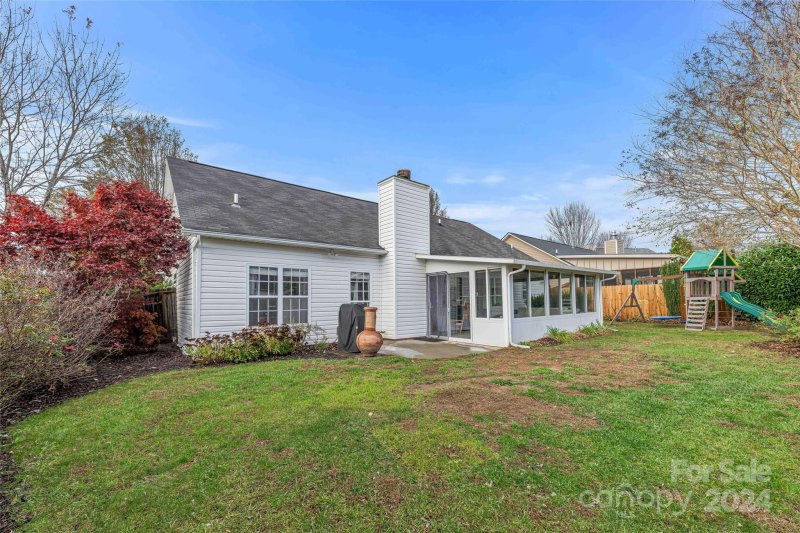 Property image 3 at 46 N Sunberry Trail, Fletcher, NC 28732