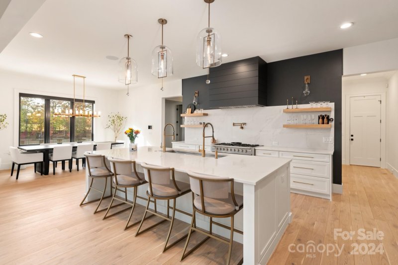 Property image 5 of 1017 Maxwell Court in Sage at Marvin, Marvin, NC 28173