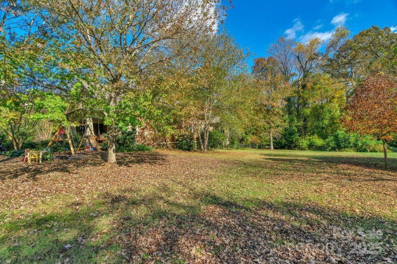 Property image 3 at 0 Fairfax Drive, Charlotte, NC 28209