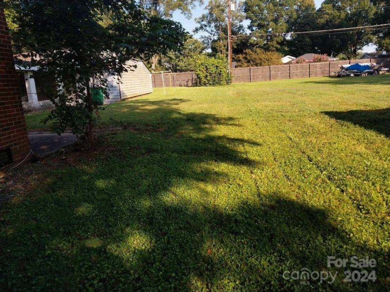 Property image 5 at 5201 Allen Road, Charlotte, NC 28269