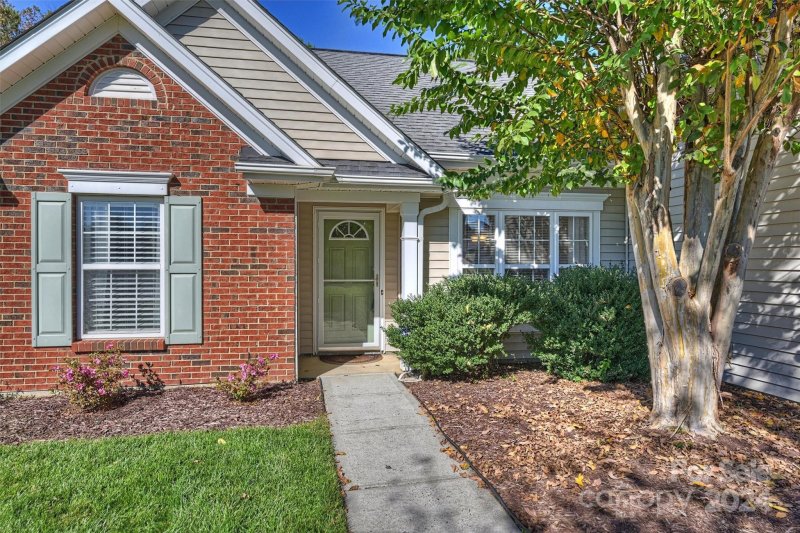 Property image 3 at 14446 Arlandes Drive, Charlotte, NC 28278