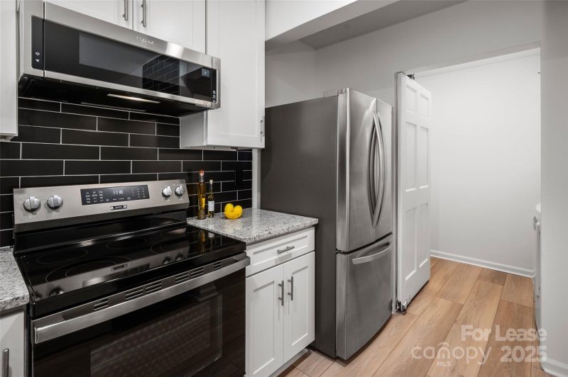 Property image 5 at 10943 Carmel Crossing Road, Charlotte, NC 28226