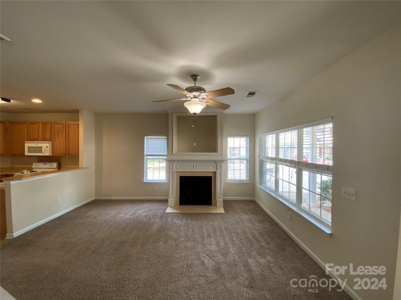 Property image 4 at 8602 Twined Creek Lane, Charlotte, NC 28227