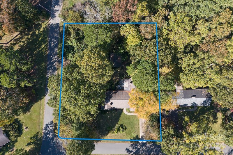 Property image 4 at 622 Jefferson Drive, Charlotte, NC 28270