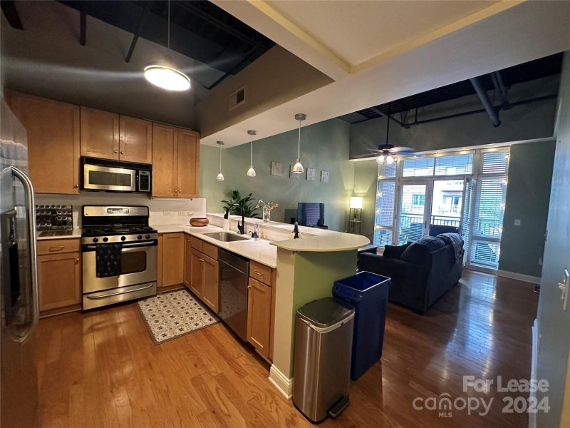 Property image 4 at 720 Governor Morrison Street, Charlotte, NC 28211