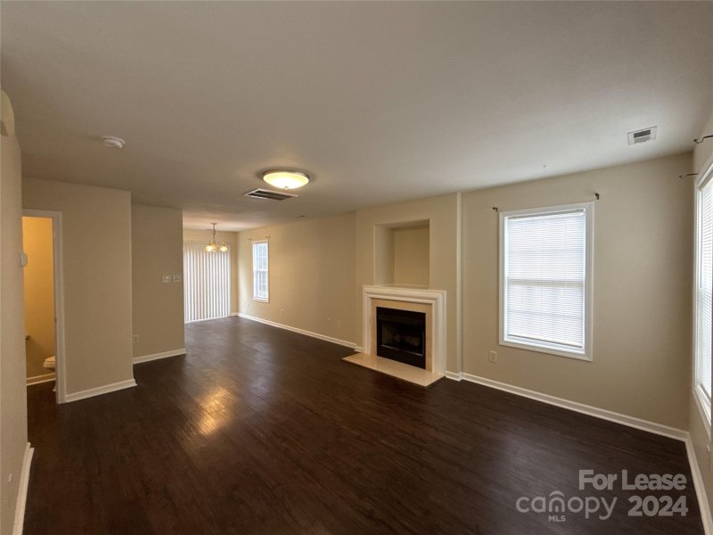 Property image 2 at 2613 Oasis Lane, Charlotte, NC 28214