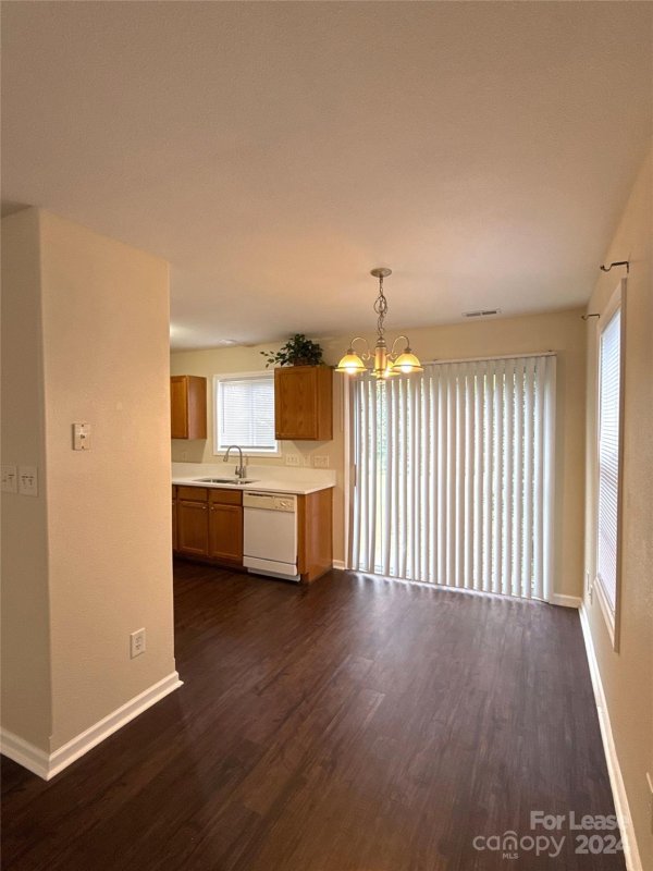 Property image 3 at 2613 Oasis Lane, Charlotte, NC 28214