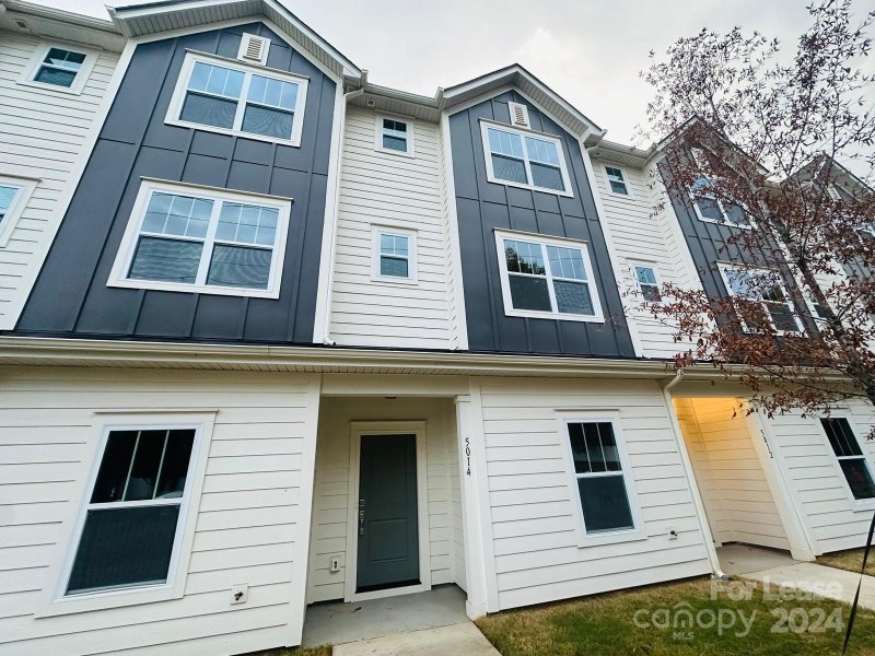 Property image 2 at 5014 Central Avenue, Charlotte, NC 28205