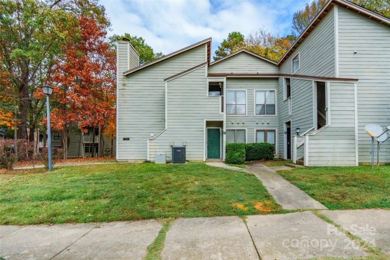 4425 Sharon Chase Drive