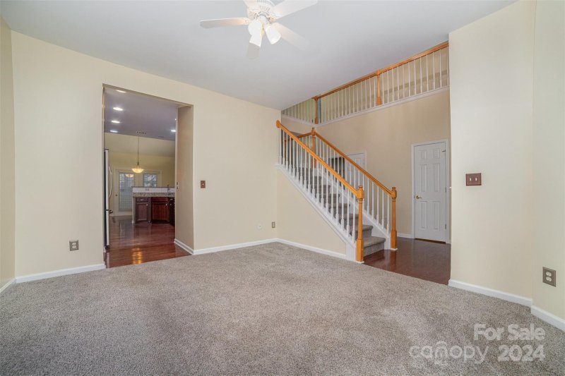 Property image 3 at 10954 Stone Trail Road, Charlotte, NC 28213