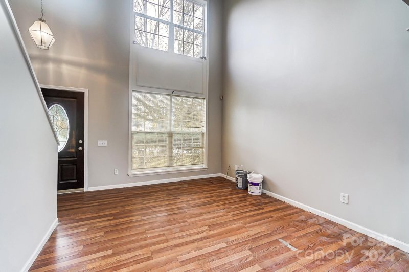 Property image 5 at 10305 Bearwallow Court, Charlotte, NC 28213