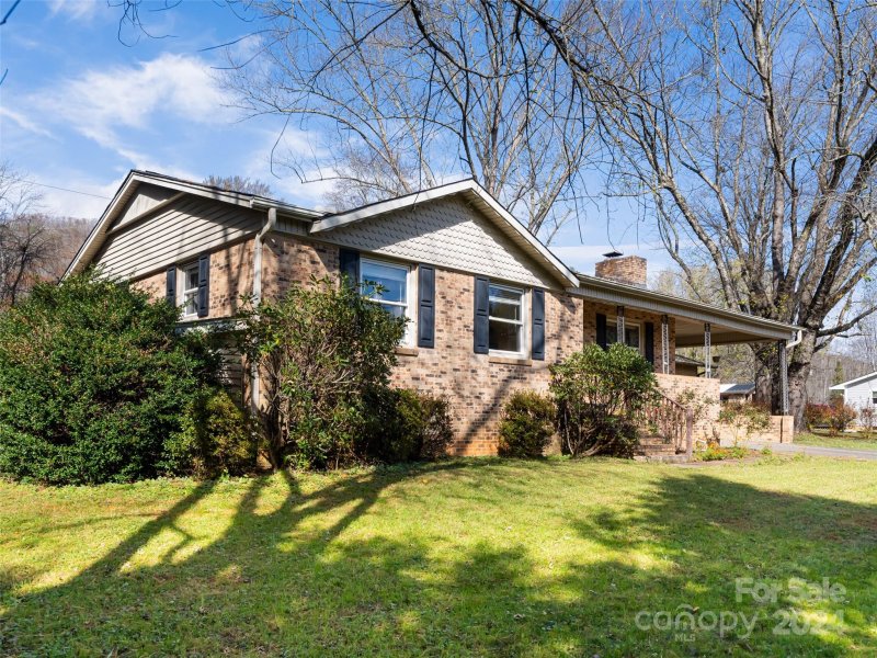 Property image 3 at 9232 Boylston Highway, Mills River, NC 28759