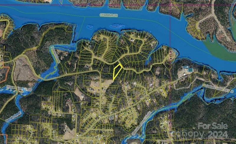 Property image 4 of 3060 Peninsula Pointe Drive in Waterside, Valdese, NC 28690