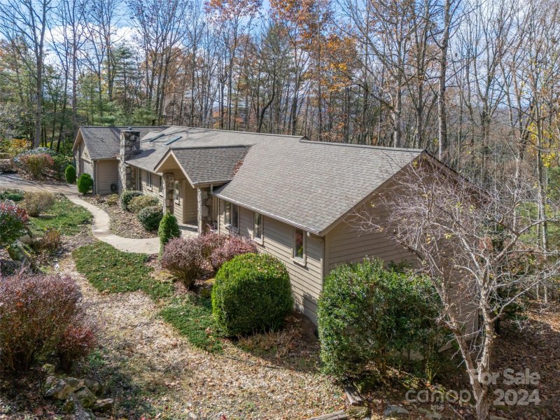 Property image 3 at 70 Old Hickory Trail, Hendersonville, NC 28739