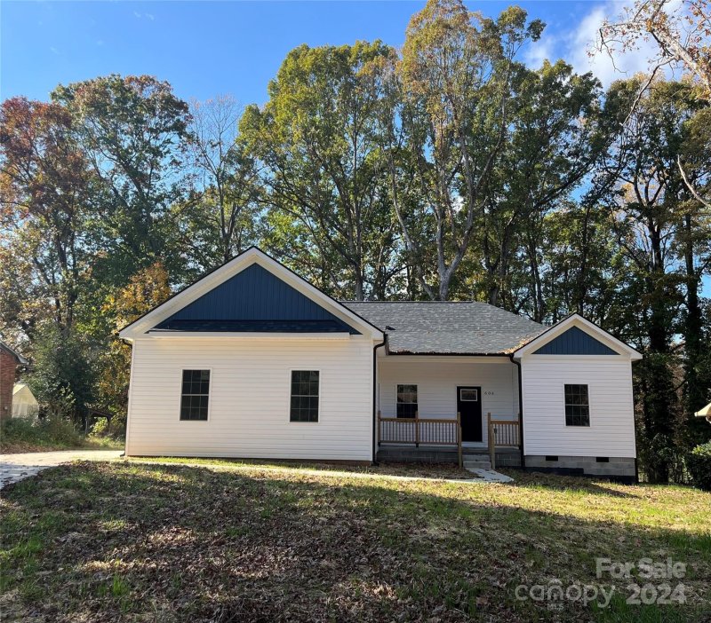 Property image 2 at 606 Berkshire Drive, Statesville, NC 28677