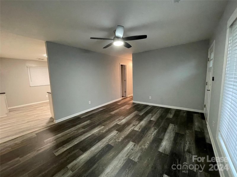 Property image 5 at 2815 Ravencroft Drive, Charlotte, NC 28208