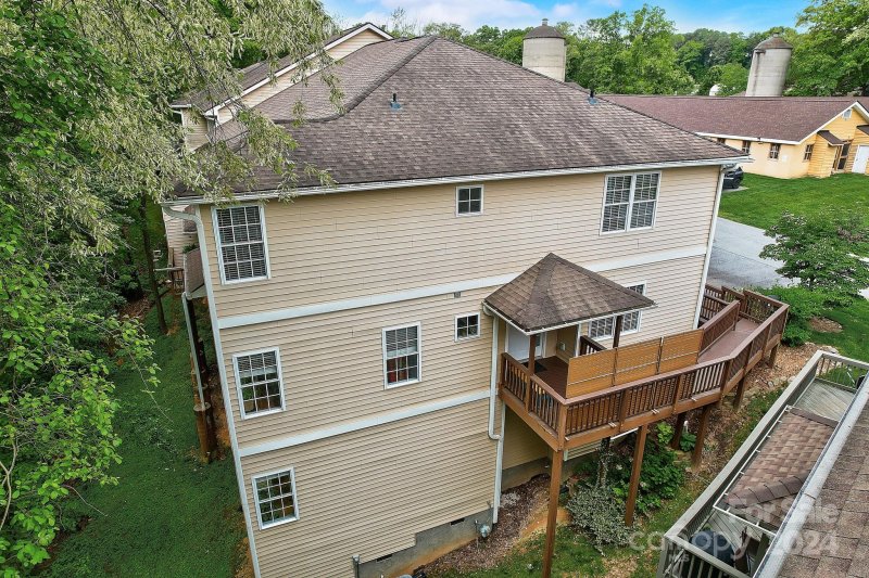 Property image 3 at 141 Farm Lane, Mills River, NC 28759