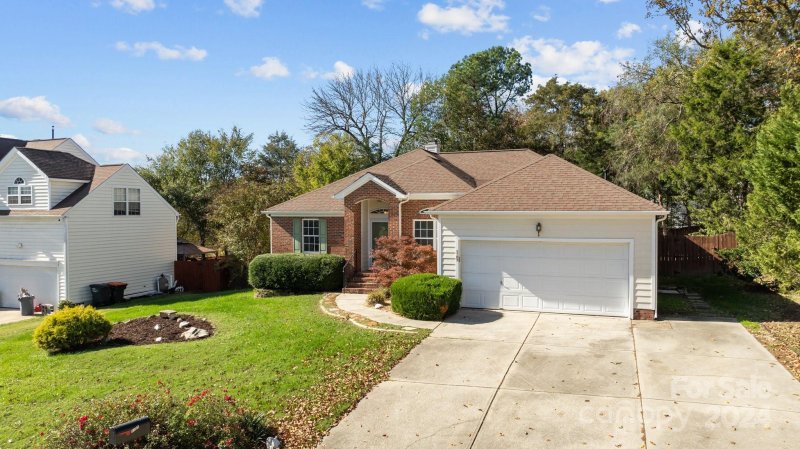 Property image 3 at 3105 Haverstock Hill Drive, Fort Mill, SC 29715