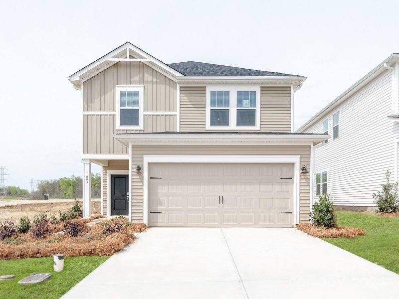 Property image 4 of 913 Smithcliffs Trail in Monterey Park, York, SC 29745