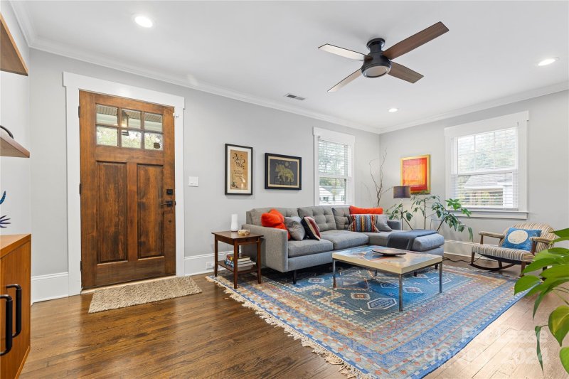 Property image 3 at 2417 Remount Road, Charlotte, NC 28208