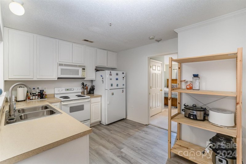 Property image 3 at 110 Steam Engine Drive, Mooresville, NC 28115