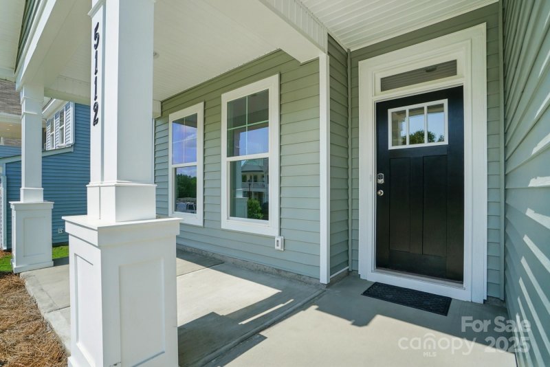 Property image 4 at 5112 Heathland Drive, Charlotte, NC 28215