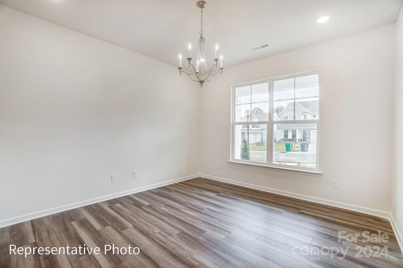 Property image 4 at 4028 Heathland Drive, Charlotte, NC 28215