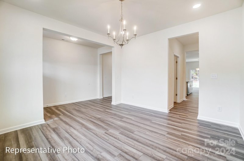 Property image 5 at 4028 Heathland Drive, Charlotte, NC 28215