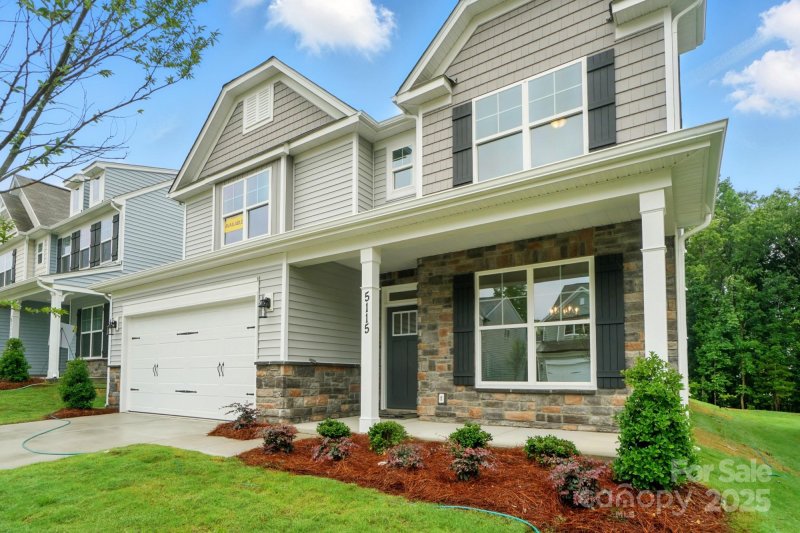 Property image 3 at 5115 Heathland Drive, Charlotte, NC 28215