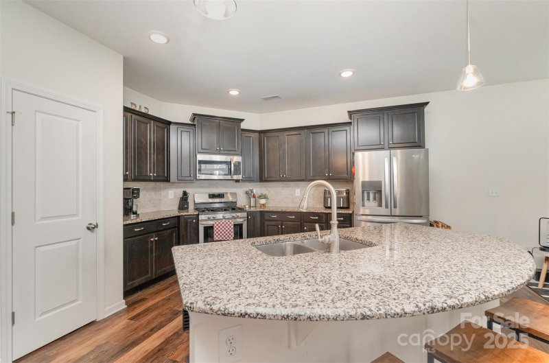 Property image 3 at 11319 Savannah Creek Drive, Charlotte, NC 28273