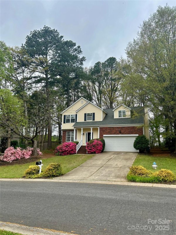 Property image 2 at 3195 Hadden Hall Boulevard, Fort Mill, SC 29715