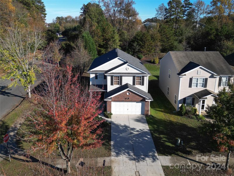 Property image 3 at 9240 Newfield Street, Charlotte, NC 28216